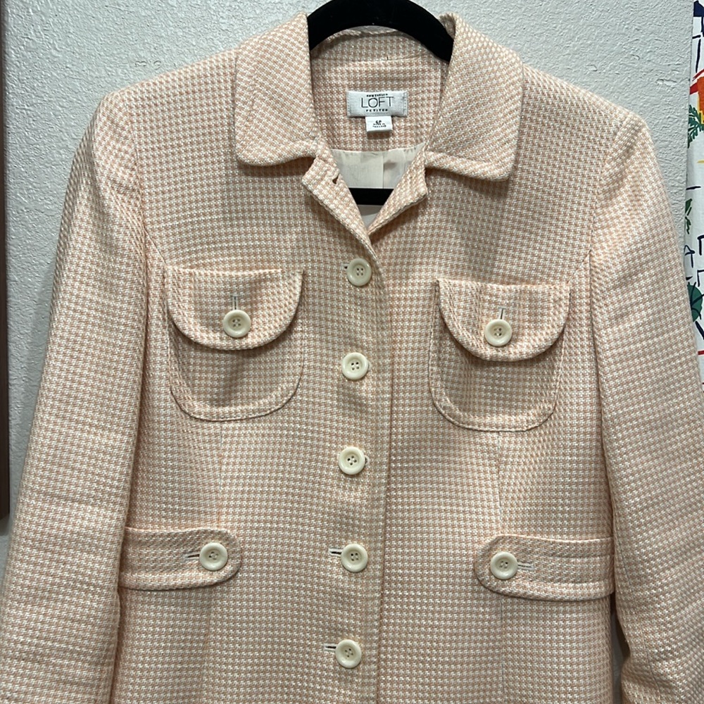 Vintage Ann Taylor Pink Houndstooth Trench coat with Contrasting Trim - Picture 8 of 10